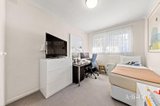 https://images.listonce.com.au/custom/160x/listings/6-louise-court-glen-waverley-vic-3150/301/01855301_img_08.jpg?KbHamRQDRcs