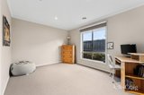 https://images.listonce.com.au/custom/160x/listings/6-luxford-street-alfredton-vic-3350/080/01781080_img_15.jpg?OIWfMWYMBmk