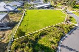 https://images.listonce.com.au/custom/160x/listings/6-manna-bank-view-donvale-vic-3111/952/01364952_img_02.jpg?fNWRL31_C94
