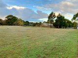 https://images.listonce.com.au/custom/160x/listings/6-manna-lane-trentham-vic-3458/309/01898309_img_03.jpg?OrBvv7o_TP4