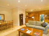 https://images.listonce.com.au/custom/160x/listings/6-manning-street-newtown-vic-3220/387/01699387_img_03.jpg?yW4NLmAR7Rg