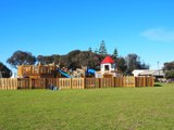 https://images.listonce.com.au/custom/160x/listings/6-maori-street-rye-vic-3941/144/00346144_img_13.jpg?2N75v7zcg8M