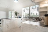 https://images.listonce.com.au/custom/160x/listings/6-marbray-close-sorrento-vic-3943/501/01718501_img_03.jpg?sbGTF6ogSq0