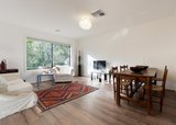 https://images.listonce.com.au/custom/160x/listings/6-masterson-close-castlemaine-vic-3450/425/01943425_img_03.jpg?FCbJjnbWqJI