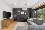https://images.listonce.com.au/custom/160x/listings/6-mathilda-street-wendouree-vic-3355/110/01888110_img_02.jpg?FEKvUz2SkMA