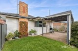 https://images.listonce.com.au/custom/160x/listings/6-mathilda-street-wendouree-vic-3355/110/01888110_img_11.jpg?HxhIgSb4jzY