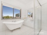 https://images.listonce.com.au/custom/160x/listings/6-may-street-newport-vic-3015/165/01203165_img_07.jpg?4elWrbbTmm4