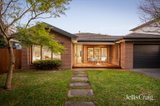 https://images.listonce.com.au/custom/160x/listings/6-mclean-avenue-bentleigh-vic-3204/201/01970201_img_01.jpg?vi3GiEcyTxA