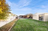 https://images.listonce.com.au/custom/160x/listings/6-menhennet-drive-delacombe-vic-3356/456/01404456_img_07.jpg?nCPUHnaCQM0