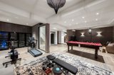 https://images.listonce.com.au/custom/160x/listings/6-merrion-grove-kew-vic-3101/264/01747264_img_18.jpg?ZhI0e7Y4Cus