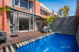 https://images.listonce.com.au/custom/160x/listings/6-mills-street-albert-park-vic-3206/578/01126578_img_06.jpg?NAN1rBBtcoA