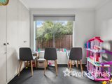 https://images.listonce.com.au/custom/160x/listings/6-monomeith-street-mooroolbark-vic-3138/983/01525983_img_12.jpg?cnHYyCpWxQs