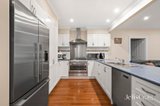 https://images.listonce.com.au/custom/160x/listings/6-munro-avenue-lilydale-vic-3140/380/01905380_img_05.jpg?BgioP6iST4Y