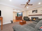 https://images.listonce.com.au/custom/160x/listings/6-munro-avenue-lilydale-vic-3140/885/01524885_img_05.jpg?Z8teYKvzY3E