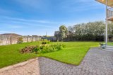 https://images.listonce.com.au/custom/160x/listings/6-nambrok-court-grovedale-vic-3216/485/01700485_img_14.jpg?EkUurgoyIA0