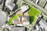 https://images.listonce.com.au/custom/160x/listings/6-nambrok-court-grovedale-vic-3216/485/01700485_img_16.jpg?IKQA6Q9R_RU