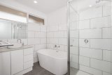 https://images.listonce.com.au/custom/160x/listings/6-netherbrae-road-frankston-vic-3199/384/01732384_img_06.jpg?f5_23Q6uxtM