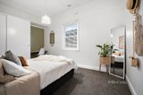 https://images.listonce.com.au/custom/160x/listings/6-oliver-street-ballarat-east-vic-3350/098/01096098_img_10.jpg?JQixC9K3BLM