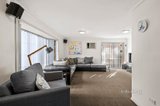 https://images.listonce.com.au/custom/160x/listings/6-olsen-close-mooroolbark-vic-3138/292/01682292_img_02.jpg?aaO_rIgheGE