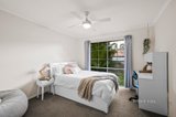 https://images.listonce.com.au/custom/160x/listings/6-olsen-close-mooroolbark-vic-3138/292/01682292_img_09.jpg?t9oXnTJmx2Q