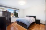 https://images.listonce.com.au/custom/160x/listings/6-osborne-avenue-bentleigh-vic-3204/520/01263520_img_05.jpg?QPPgfooPj18