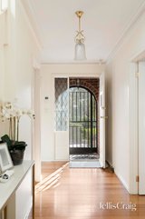 https://images.listonce.com.au/custom/160x/listings/6-palagia-court-strathmore-heights-vic-3041/036/01864036_img_02.jpg?x1YH9KePcQQ