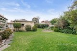 https://images.listonce.com.au/custom/160x/listings/6-park-lane-mount-waverley-vic-3149/739/01267739_img_07.jpg?h3PNFFC-qDg