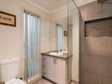 https://images.listonce.com.au/custom/160x/listings/6-paula-way-chirnside-park-vic-3116/036/01524036_img_10.jpg?ZVUpEEGDc8U