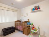 https://images.listonce.com.au/custom/160x/listings/6-paula-way-chirnside-park-vic-3116/036/01524036_img_13.jpg?6cAuxjBJIfk