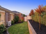 https://images.listonce.com.au/custom/160x/listings/6-paula-way-chirnside-park-vic-3116/036/01524036_img_18.jpg?mDDpyAInN0M