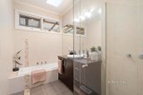 https://images.listonce.com.au/custom/160x/listings/6-paynters-road-wonga-park-vic-3115/726/01723726_img_13.jpg?CCe853wmvto