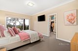 https://images.listonce.com.au/custom/160x/listings/6-paynters-road-wonga-park-vic-3115/726/01723726_img_14.jpg?u_ZDP2qdE0Y