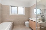 https://images.listonce.com.au/custom/160x/listings/6-pendle-place-kilsyth-vic-3137/948/01983948_img_06.jpg?d9gdAQQDKtM