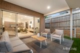 https://images.listonce.com.au/custom/160x/listings/6-pendle-place-kilsyth-vic-3137/948/01983948_img_10.jpg?-n-JZm1L5Y0