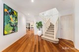 https://images.listonce.com.au/custom/160x/listings/6-pilbara-mews-bulleen-vic-3105/104/01812104_img_02.jpg?0Uuf_GaoQE0