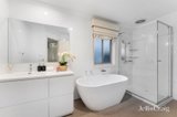https://images.listonce.com.au/custom/160x/listings/6-pilbara-mews-bulleen-vic-3105/104/01812104_img_09.jpg?hpXJ4YaGaP8
