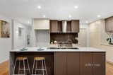 https://images.listonce.com.au/custom/160x/listings/6-pindan-court-mount-waverley-vic-3149/186/01159186_img_03.jpg?z9kgGfvuMTI