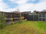 https://images.listonce.com.au/custom/160x/listings/6-princess-court-mooroolbark-vic-3138/540/01524540_img_18.jpg?MqvTWF53N34