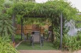 https://images.listonce.com.au/custom/160x/listings/6-rae-street-bentleigh-east-vic-3165/959/00877959_img_13.jpg?OzVEH_CRzfY
