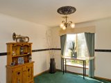 https://images.listonce.com.au/custom/160x/listings/6-ranken-lane-st-albans-park-vic-3219/374/01699374_img_09.jpg?NuCc6vnw398