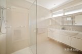 https://images.listonce.com.au/custom/160x/listings/6-regent-parade-cheltenham-vic-3192/190/01905190_img_10.jpg?mjWqyZYZeds