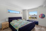 https://images.listonce.com.au/custom/160x/listings/6-revo-street-newport-vic-3015/063/01971063_img_11.jpg?DH5z3i-eOrs