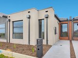 https://images.listonce.com.au/custom/160x/listings/6-rockbank-walk-armstrong-creek-vic-3217/835/01966835_img_01.jpg?B4Gw2WRFfEY