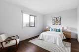 https://images.listonce.com.au/custom/160x/listings/6-roselyn-crescent-bentleigh-east-vic-3165/717/01734717_img_09.jpg?GHzrSeMSNOU
