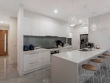 https://images.listonce.com.au/custom/160x/listings/6-ross-court-mount-waverley-vic-3149/326/00894326_img_03.jpg?60xjQaR40ss