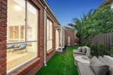 https://images.listonce.com.au/custom/160x/listings/6-ross-street-bentleigh-vic-3204/655/01126655_img_15.jpg?BoOrcMfkMP0