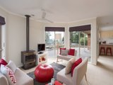 https://images.listonce.com.au/custom/160x/listings/6-russell-street-mount-evelyn-vic-3796/129/01524129_img_04.jpg?mJ6VXaRXoWQ