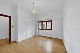 https://images.listonce.com.au/custom/160x/listings/6-salisbury-street-brighton-vic-3186/988/01779988_img_12.jpg?fZqlYcF_znc