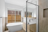 https://images.listonce.com.au/custom/160x/listings/6-saltbush-circuit-point-lonsdale-vic-3225/550/01951550_img_05.jpg?NG7RY95jmBA