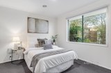 https://images.listonce.com.au/custom/160x/listings/6-sandy-wynd-kilsyth-south-vic-3137/370/01371370_img_13.jpg?aGHKlqCqbS8